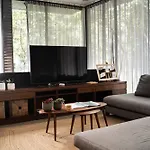 Design Luxury Duo Villas, 24 Pax, 5 Pools & 2 Rooftops, Bbq, Near Beach