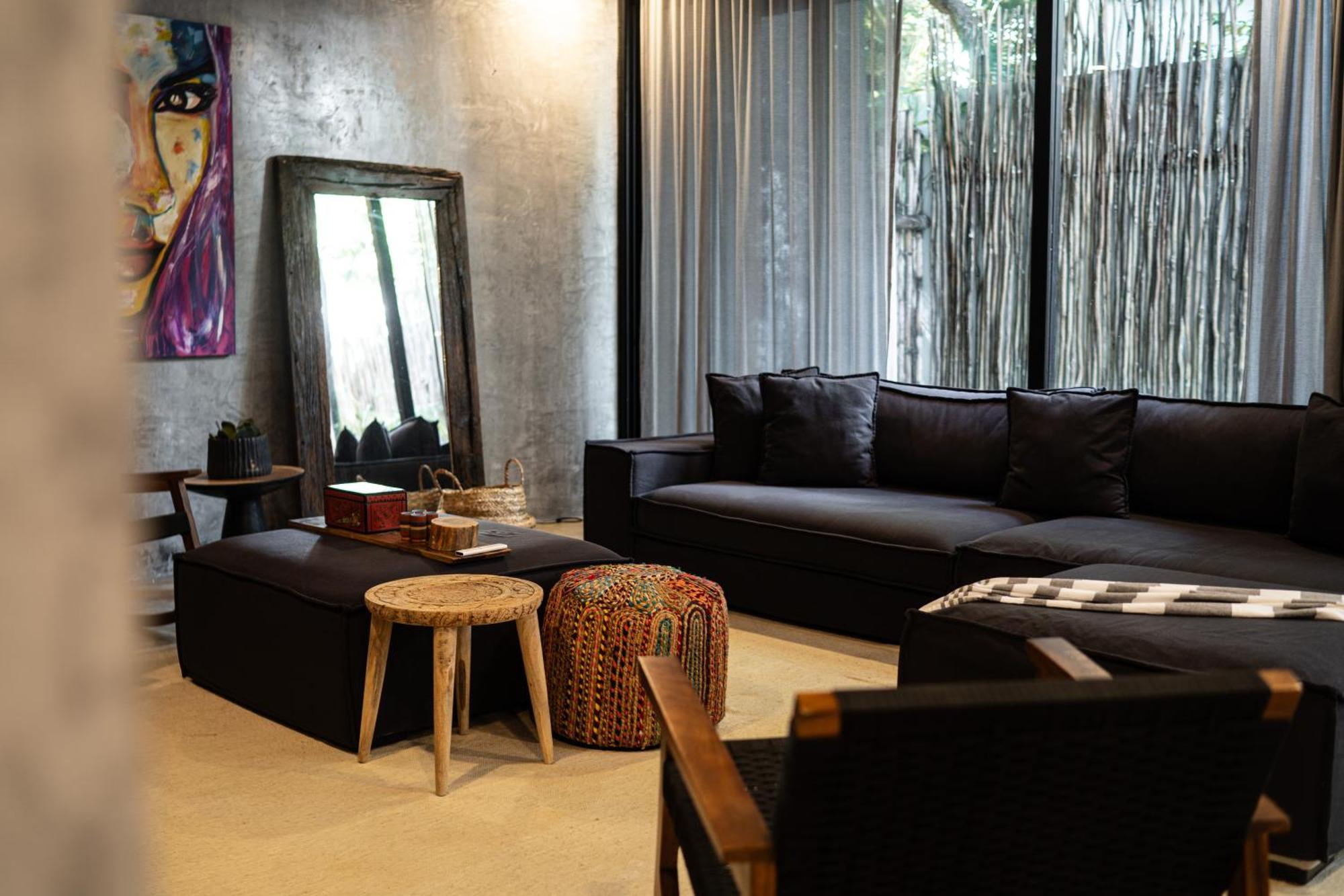 Design Luxury Duo Villas, 24 Pax, 5 Pools & 2 Rooftops, Bbq, Near * Tulum