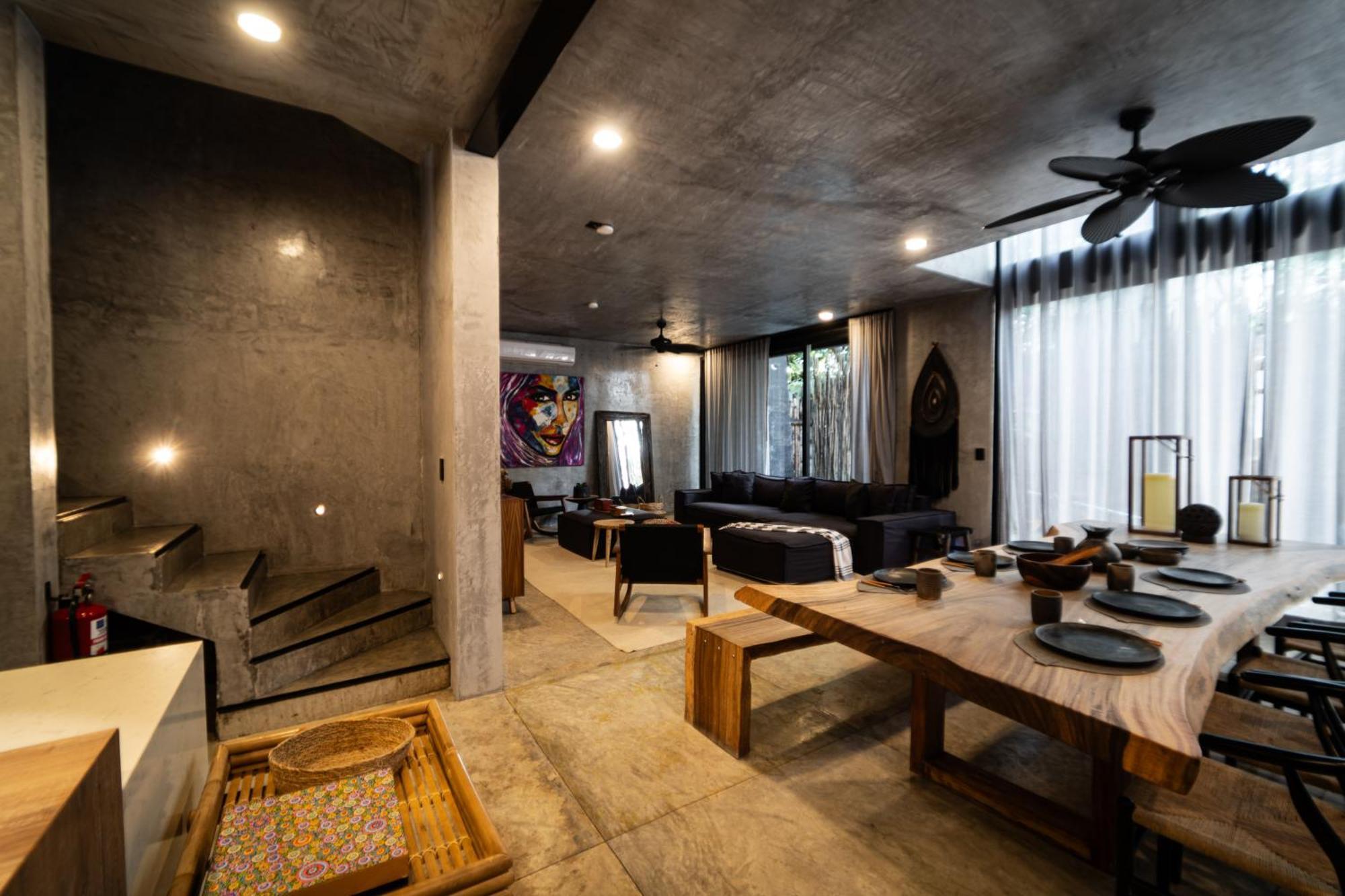 Design Luxury Duo Villas, 24 Pax, 5 Pools & 2 Rooftops, Bbq, Near Villa