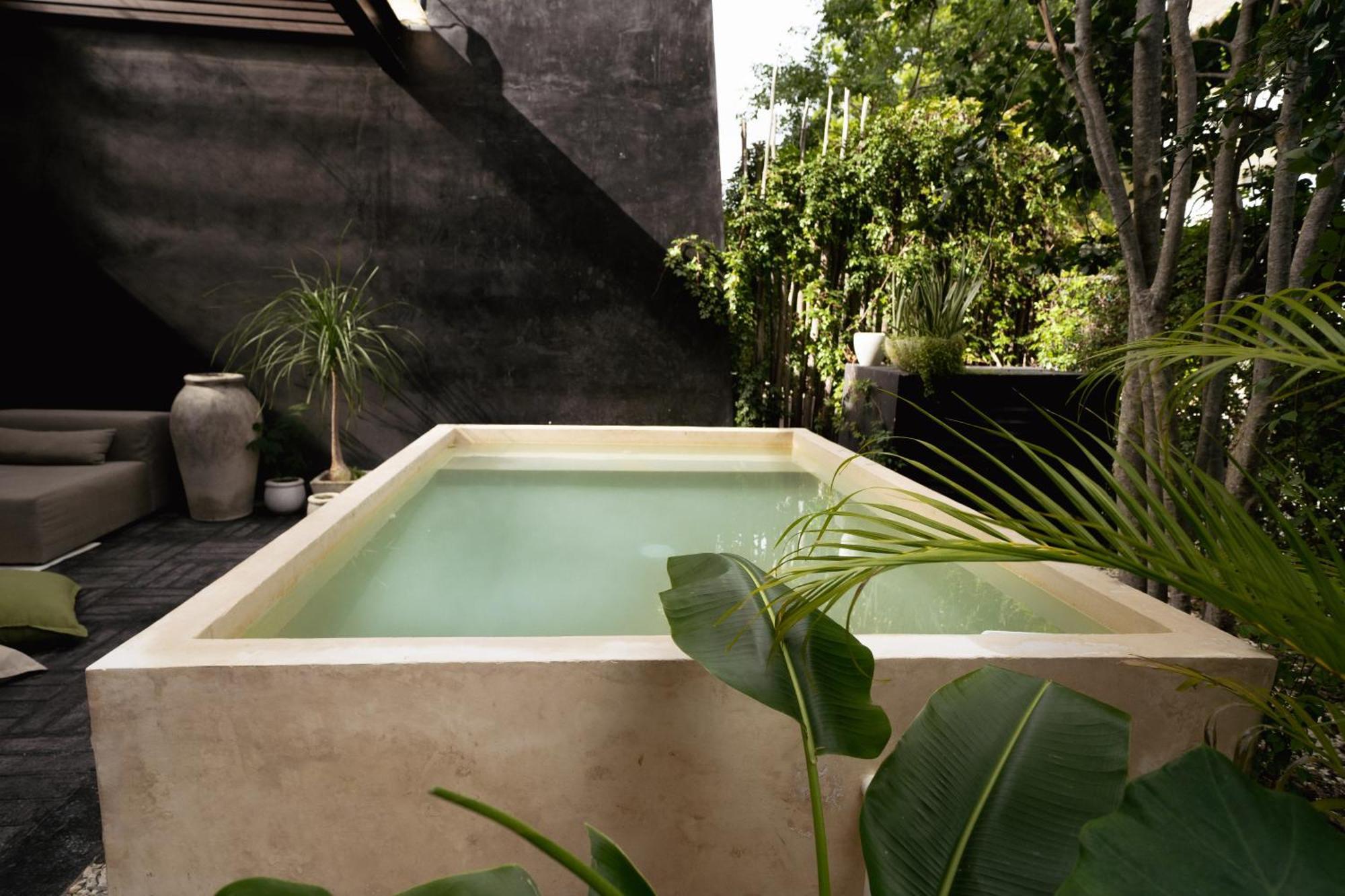 Villa Design Luxury Duo Villas, 24 Pax, 5 Pools & 2 Rooftops, Bbq, Near Tulum